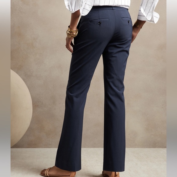Banana Republic Logan Trousers - Picture 2 of 7